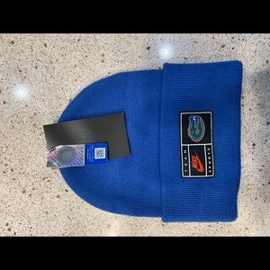 NWT Nike Gators beanie/hat